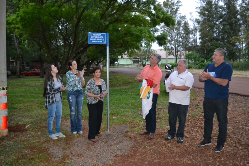 Fernandes dá nome a via de acesso à sede do Moto Grupo Os Missioneiros